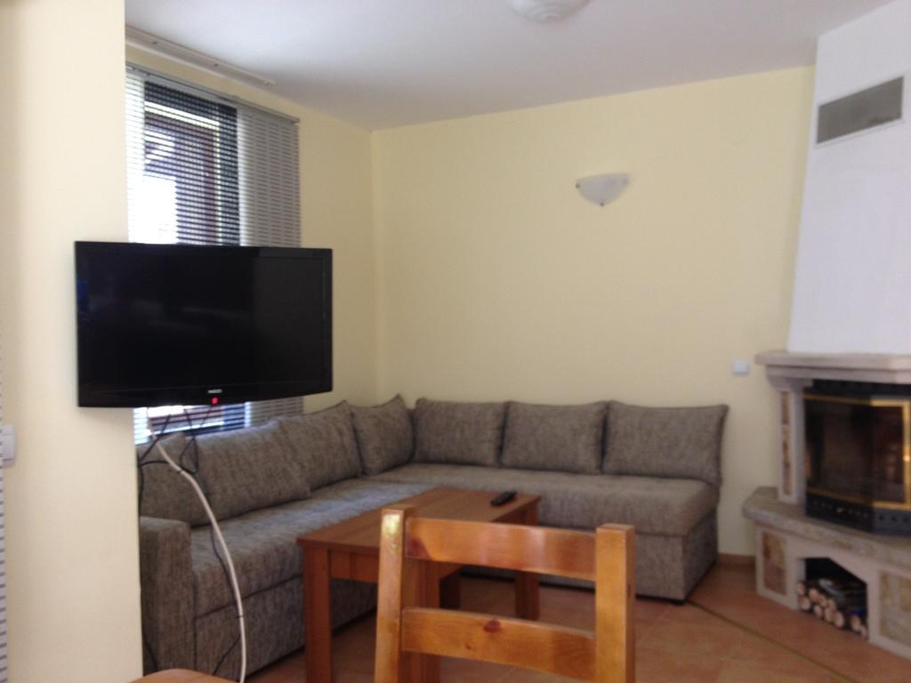 Ski Apartment In Castle Complex Παμπόροβο Δωμάτιο φωτογραφία